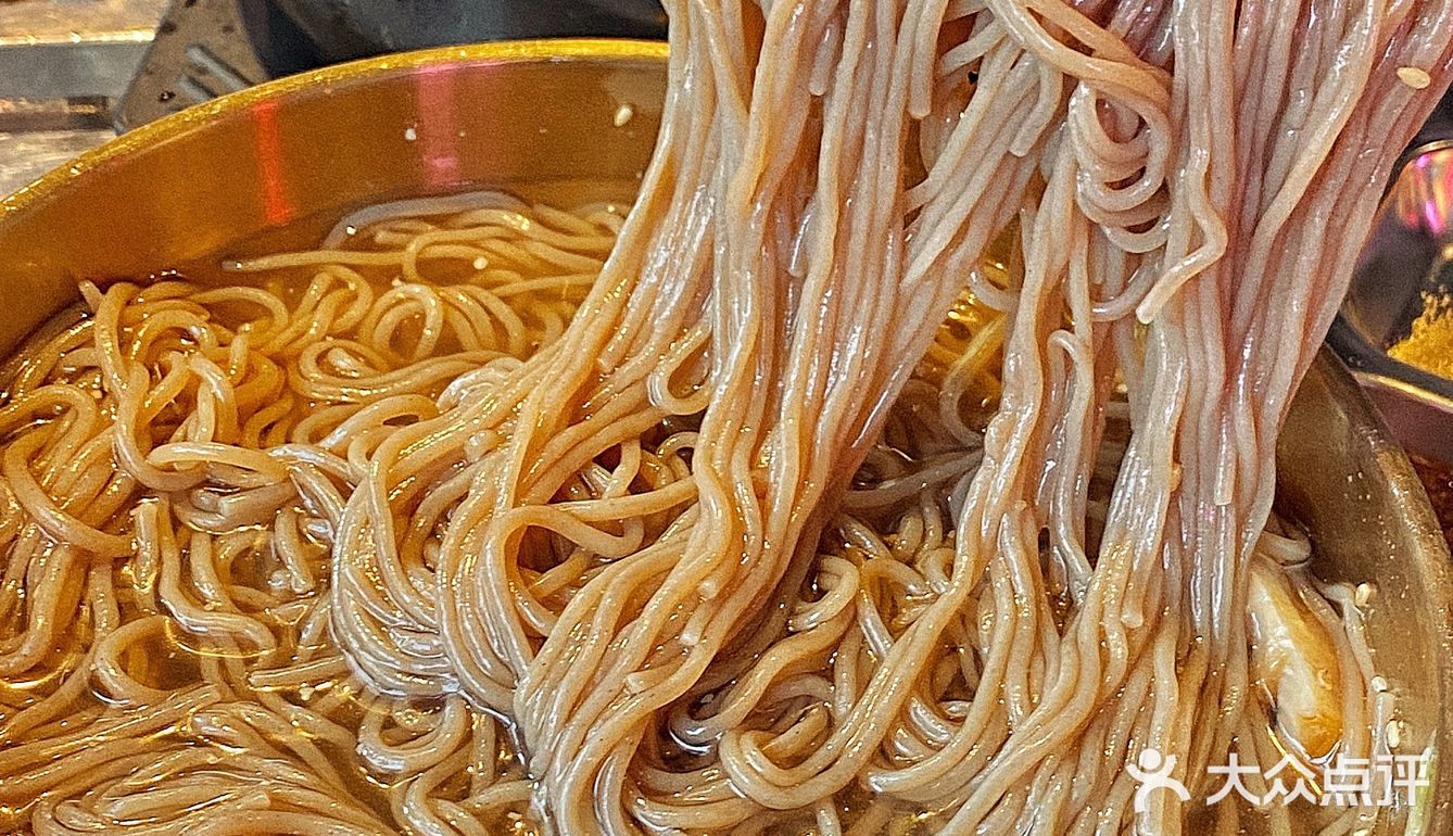 这家韩式烤肉的大酱汤汤饭我直接🔒死！ 
