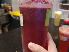 -奈雪的茶(亨特国际广场店)