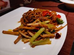 -尊品牛排(沙湾印象汇店)
