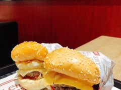 -The Habit Burger Grill 哈比特汉堡(爱琴海店)