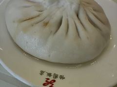 蟹黄汤包-怡园饭店-餐厅(四望亭店)