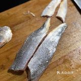 白灼黄鱼  轻烫片刻 鲜美细腻 原汁原味