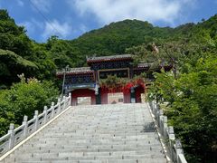 -九鼎铁刹山风景区
