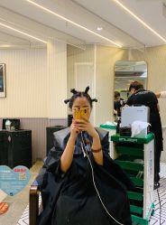 -PE SALON