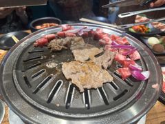 -阿亲家·韩式无限烤肉(花果园店)