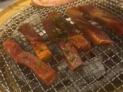 -山焱·炭火自助烤肉(周浦万达店)