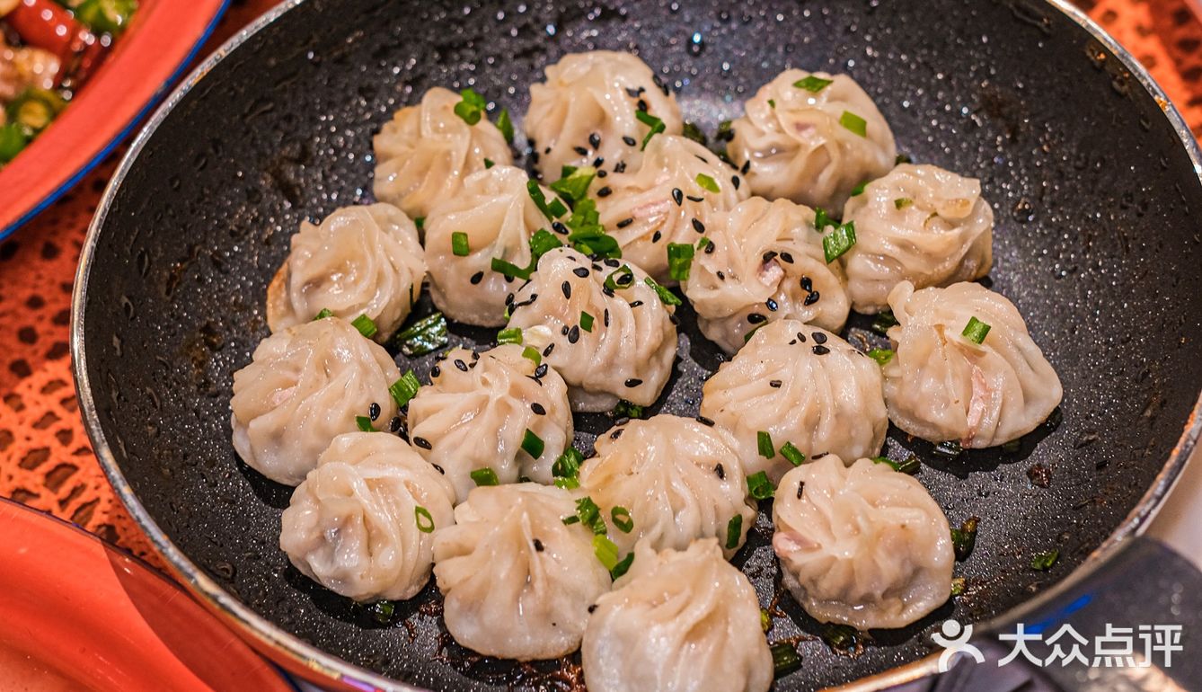 重庆新店｜你在莫奈花园吃过川菜吗⁉️