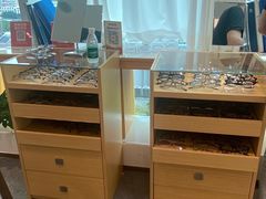 -Eziwish眼镜·蔡司授权店