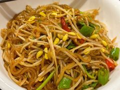 香菜粉皮肉丝-大众酸菜鱼(梨花巷总店)