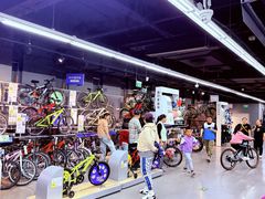 -迪卡侬(西三旗店)