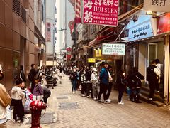 -珍妮曲奇聪明小熊(上环店)