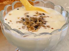 酸奶-马尔龙新疆饭店·清真(瑞景店)