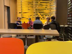 -麦当劳(杭州西湖银泰百货店)