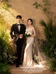 -雪中彩影婚纱摄影·微光艺术中心