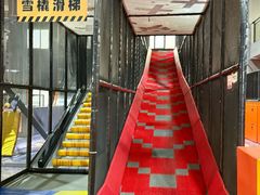 -嗨翻Hi-Fun竞技主题乐园·蹦床亲子生日轰趴(国光1937店)