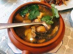 招牌汽锅鸡-小厨子私房菜·云南美食店