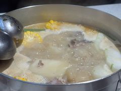 -肥仔文澳门猪骨煲(南京西路店)