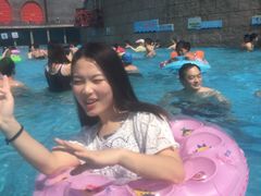 -汤山欢乐水世界