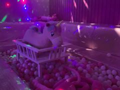 -范特西FANTASY量贩式KTV(民主广场店)