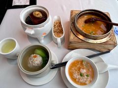 扬州蟹粉狮子头-翡翠江南(国贸商城店)