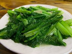 油渣炒油麦菜-老兵牛蹄店(下沙店)