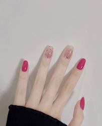-桃色美甲沙龙