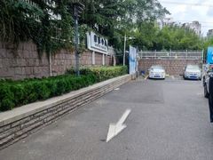 -青岛中升沃茂沃尔沃4S店(市北店)