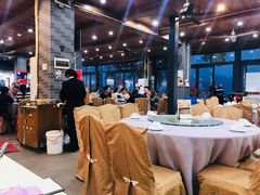 大堂-鹏城人家海鲜酒家·23年老字号(较场尾店)