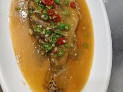 -丹水桥地锅鱼·翘嘴鲌·地方特色全鱼宴(丹江口大坝店)