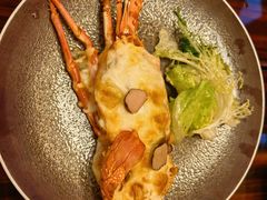 -广州万富希尔顿酒店·感趣自助餐厅·金秋蟹宴生蚝海鲜刺身