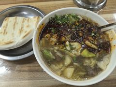 -老字号贾家肉丸糊辣汤(光明巷店)