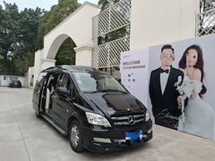 -奢月酒店(成都华西二院锦江院区三圣花乡地铁站店)