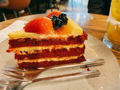 莓子红丝绒蛋糕-Wagas沃歌斯(北京君太百货店)