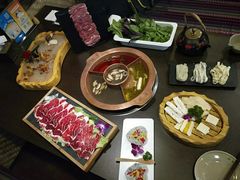 -滇釜火锅·能喝汤的火锅(车公庄店)