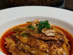 -渝信川菜 · 川味家常菜(财富购物中心店)