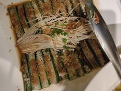 -贝勒爷·酥不腻烤鸭