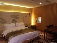 -灞柳驿酒店(香湖湾地铁站店)