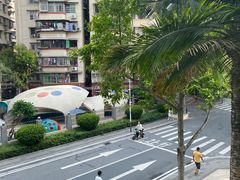 -荔湾区图书馆(周门馆)