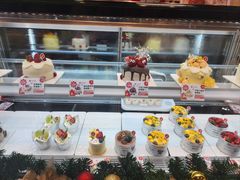 -花花卷卷·鲜食蛋糕(静安久光百货店)