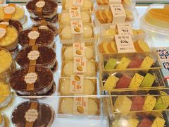 -面包新语(滨湖万达店)