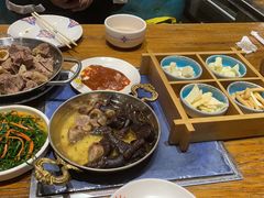 -蒙亨·手把肉·蒙古包文化主题餐厅(天恒广场店)