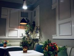 -潮一不贰·法式甜品·生日蛋糕·西式简餐(外滩店)