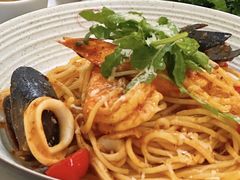 -théATRE茶聚场·餐厅(环球金融中心店)