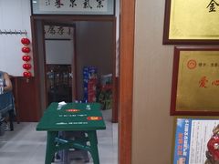 -龙香居海鲜浑锅家常菜·特色驴肉