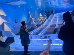 -西安银基冰雪世界