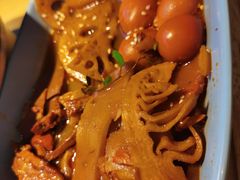 当红卤味拼盘-蜜桃餐厅·伴山(绿宝广场店)