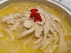 -桂满陇·手作小笼包&江南叫花鸡(中山公园店)