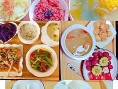 -臻爱住家月嫂育儿嫂(万达店)
