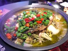 -令狐冲·炭烤活鱼(宝龙店)