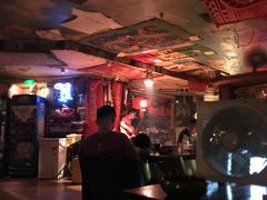 -南京天堂隔壁酒吧